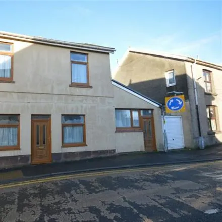 Buy this 3 bed house on St Mary in Lady Street, Kidwelly
