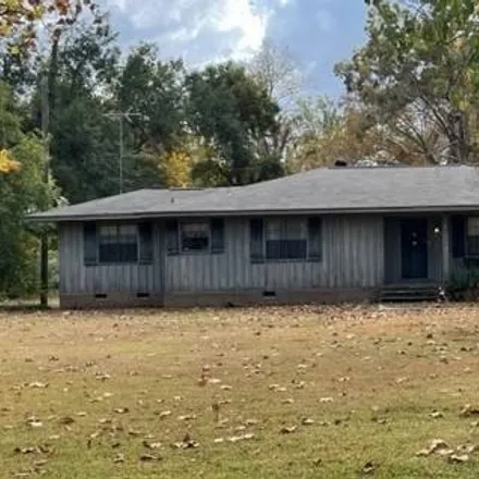 Buy this 3 bed house on 104 Burnside Drive in Richmond, Madison Parish