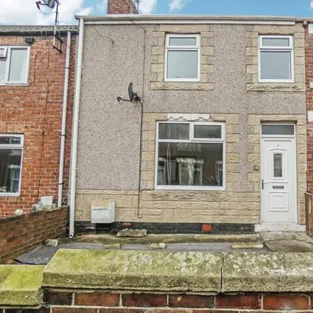 Rent this 3 bed townhouse on Queen Street in Ashington, NE63 9HS