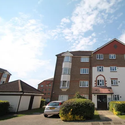 Rent this 1 bed apartment on St Anne's Mount in St Anne's Drive, Redhill