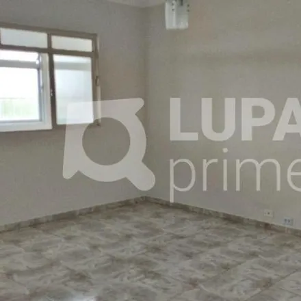 Rent this 2 bed house on Avenida das Cerejeiras 2581 in Jardim Japão, São Paulo - SP