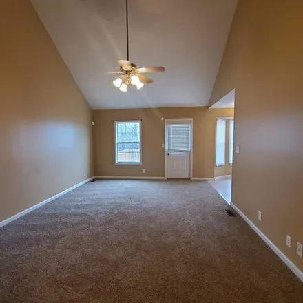 Image 3 - 148 Kings Deer Drive, Sherwood Forest, Clarksville, TN 37042, USA - House for rent