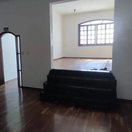 Rent this 5 bed house on Escola Nacional de Teatro in Rua Coronel Agenor de Camargo 514, Vila Assunção
