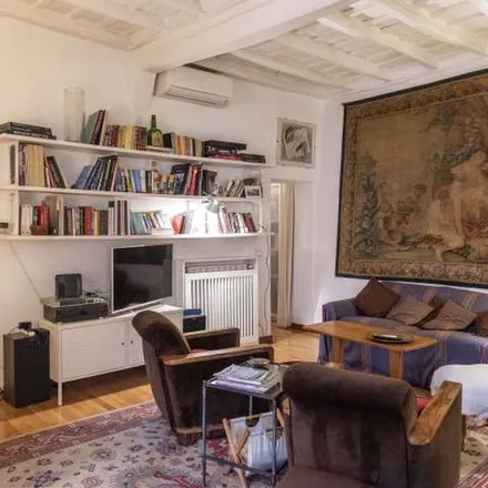 Rent this 2 bed apartment on Sto Bene Roma in Piazza della Trinità dei Pellegrini, 88
