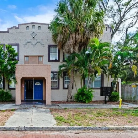 Rent this 2 bed apartment on 417 North Westland Avenue in Arrawana Park, Tampa