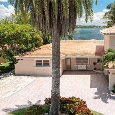 Rent this 5 bed house on 17308 Kennedy Drive in North Redington Beach, Pinellas County