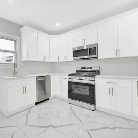 Buy this 4 bed house on 119-43 189th Street in New York, NY 11412