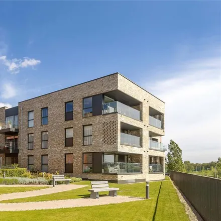 Rent this 2 bed apartment on Sainsbury's Bank in Poulter Walk, Cambridge