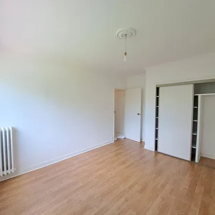 Rent this 2 bed apartment on 24 Avenue Camus in 44000 Nantes, France