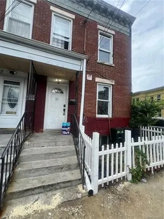 Rent this 3 bed townhouse on 35 Riverview Pl in Yonkers, New York