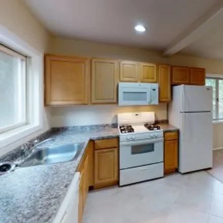 Rent this 5 bed apartment on 7405 Kelvin Place in Ravensworth, Springfield