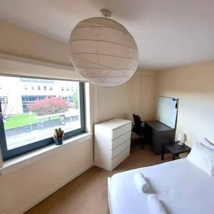 Image 5 - Renfrewshire, PA3 4QD, United Kingdom - Apartment for rent