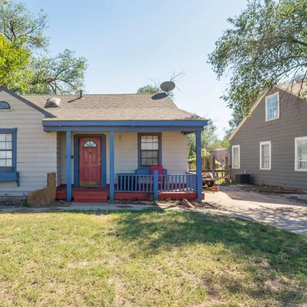 Buy this 3 bed house on 2309 25th Street in Lubbock, TX 79411