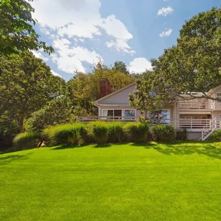 Rent this 4 bed house on 46 Hedges Banks Drive in Northwest Harbor, East Hampton