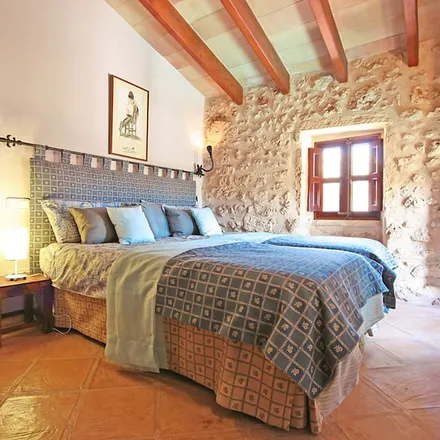 Rent this 3 bed house on Mallorca in Ma-2130, 07300 Inca