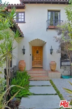 Rent this 3 bed house on 1399 Rossmoyne Avenue in Glendale, CA 91207