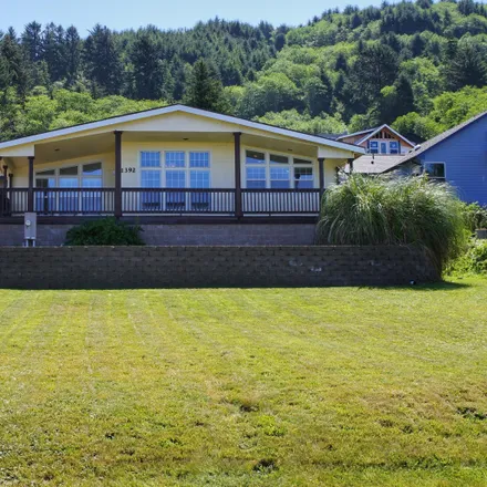 Buy this 4 bed house on Yachats Memorial Park in King Street, Yachats