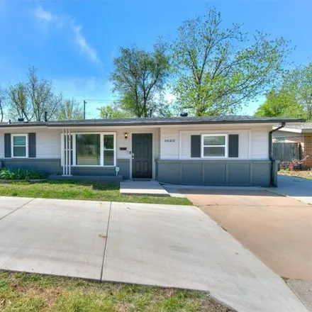 Rent this 3 bed house on 1646 West Boyd Street in Norman, OK 73069