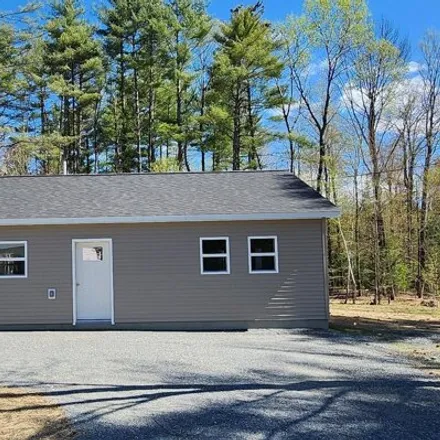 Buy this 2 bed house on Oak Pond Road in Canaan, Somerset County