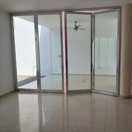 Rent this 3 bed house on Calle Ónix in Residencial Esmeralda Norte, 28000 Colima