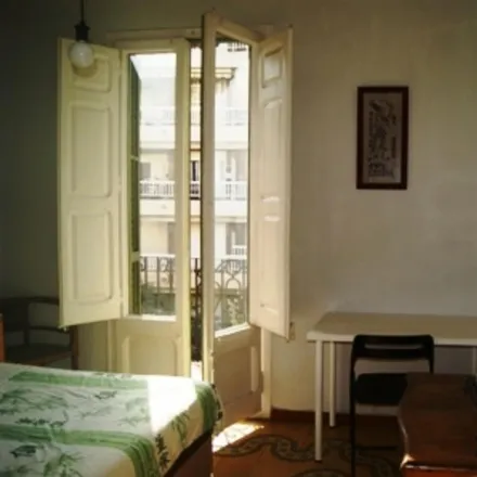 Image 3 - Carrer d'Aragó, 89, 08001 Barcelona, Spain - Room for rent