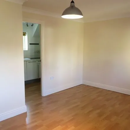 Image 5 - Money Acre Road, Farway, EX24 6EF, United Kingdom - Apartment for rent