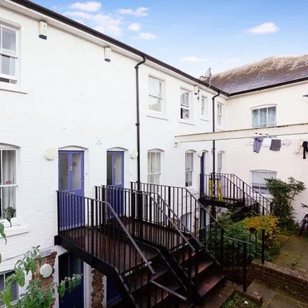 Rent this 3 bed apartment on 1-4 Holters Mews in Canterbury, CT1 1WA