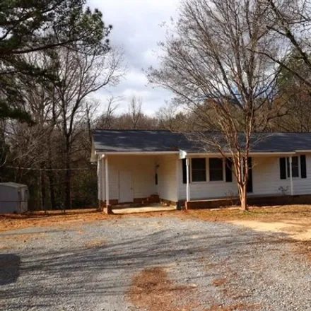 Rent this 3 bed house on 227 North Sutton Road in Riverview, York County