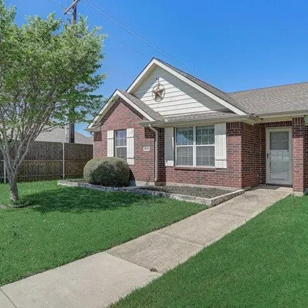 Rent this 3 bed house on Streetewart Street in Cross Roads, Denton County