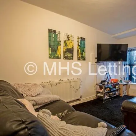 Rent this 3 bed apartment on 104 Belle Vue Road in Leeds, LS3 1DA