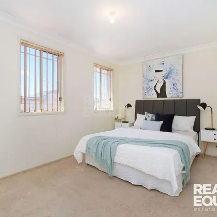 Image 4 - Yachtsman Drive, Chipping Norton NSW 2170, Australia - Apartment for rent