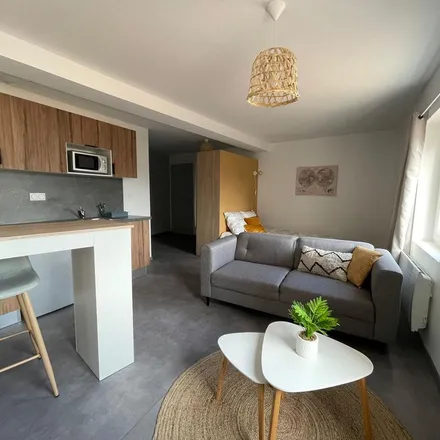 Image 4 - 28 rue de Solignac, 87000 Limoges, France - Apartment for rent