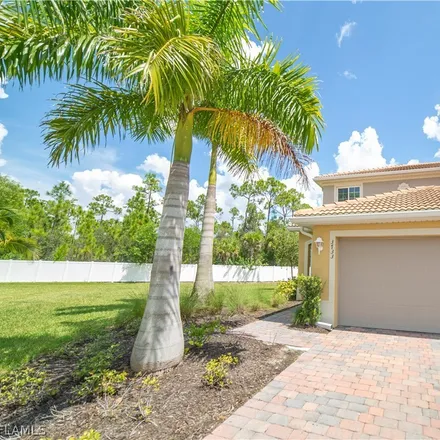 Buy this 4 bed townhouse on 3733 Crofton Court in Fort Myers, FL 33916