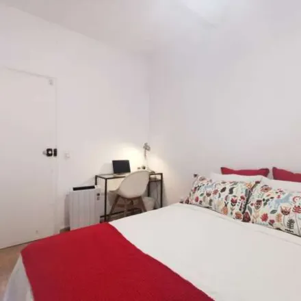 Rent this 1 bed apartment on Carrer de Vila i Vilà in 54, 08004 Barcelona