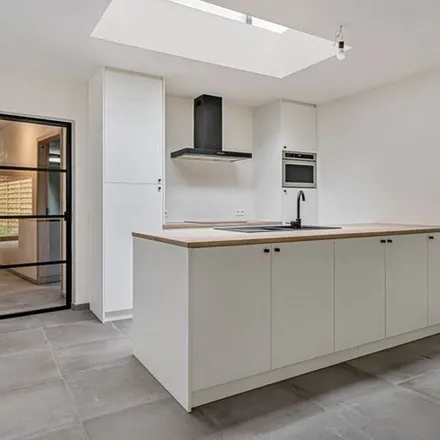 Rent this 3 bed apartment on Ledegemstraat 3 in 8890 Moorslede, Belgium
