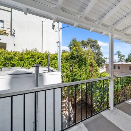 Image 2 - 9000 Harratt Street, West Hollywood, CA 90069, USA - House for rent