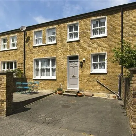 Buy this 3 bed house on 2 Lyn Mews in London, E3 5BJ