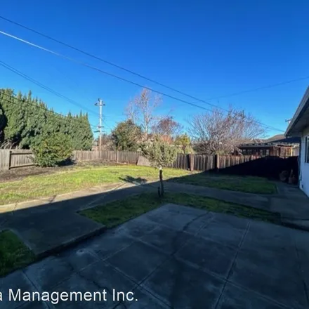 Rent this 3 bed apartment on 38067 Archer Court in Shinn, Fremont
