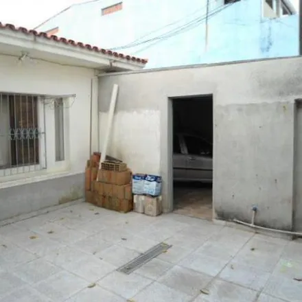 Buy this 2 bed house on Rua Lucinda Rodrigues in Jardim Pacheco, Osasco - SP