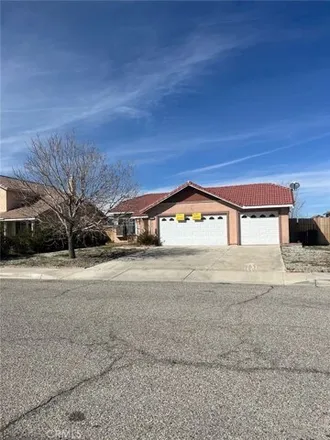 Rent this 4 bed house on 11548 Spring Street in South Adelanto, Adelanto