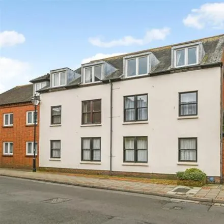 Buy this 1 bed house on Chapel Street in Chichester, PO19 1BT