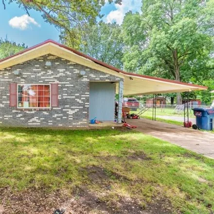 Buy this 3 bed house on 115 Amelia Drive in Gosnell, Mississippi County