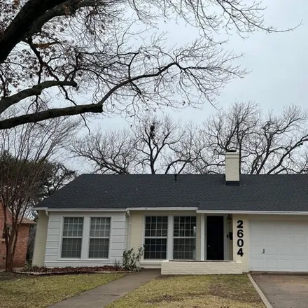 Rent this 4 bed house on 2604 Higview Street in Fort Worth, TX 76129