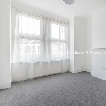 Image 5 - 19 Rostella Road, London, SW17 0TP, United Kingdom - House for rent