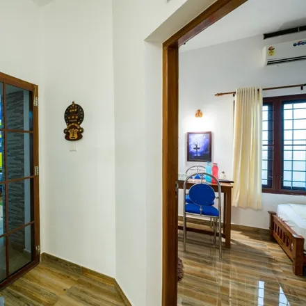 Rent this 2 bed house on Kochi in Veli, IN