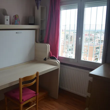 Rent this 1 bed apartment on Móstoles