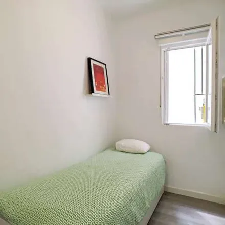 Image 4 - Paseo de las Acacias, 4, 28005 Madrid, Spain - Apartment for rent