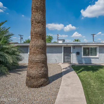 Image 2 - 2550 East Amelia Avenue, Phoenix, AZ 85016, USA - House for sale