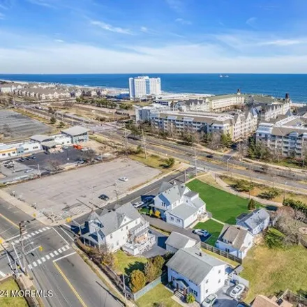 Image 1 - Our Lady Star of the Sea, Chelsea Avenue, East Long Branch, Long Branch, NJ 07740, USA - House for sale