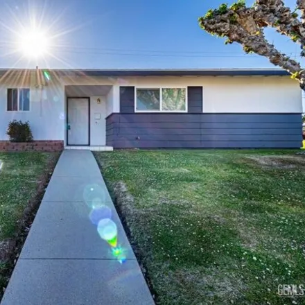 Buy this 3 bed house on 2679 Elmer Lane in Kern County, CA 93308